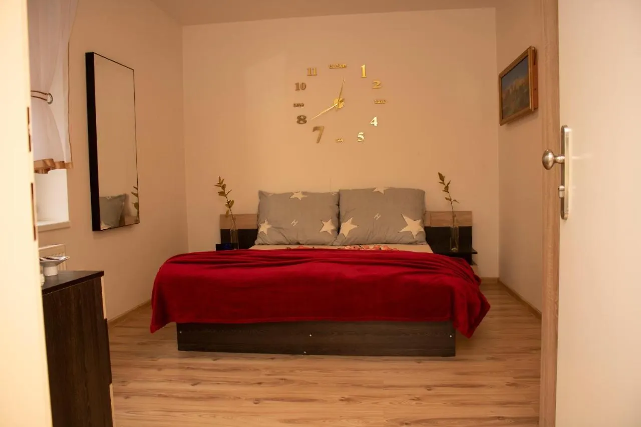 Welness Praha Infrasauna Virivka + Pokoj Apartment Czech Republic